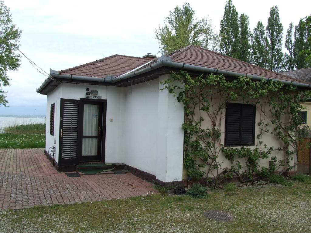 Aranyhid Hotel Balatonboglár Exterior photo