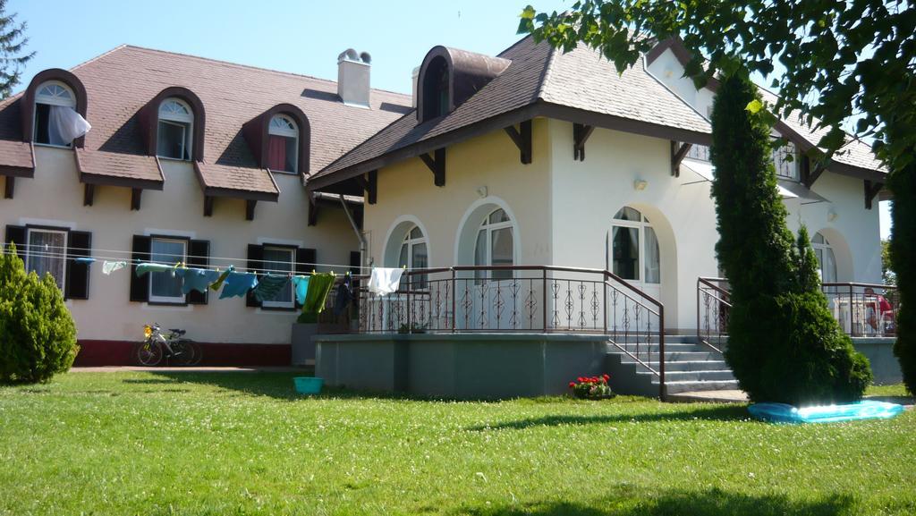 Aranyhid Hotel Balatonboglár Exterior photo