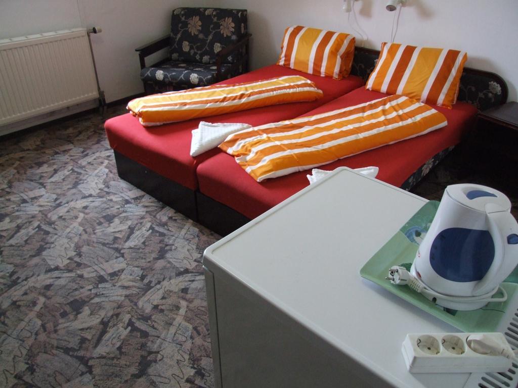 Aranyhid Hotel Balatonboglár Room photo