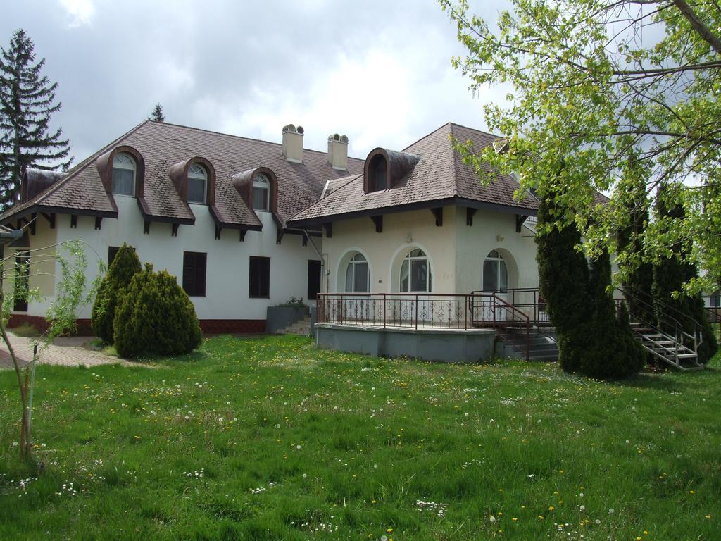 Aranyhid Hotel Balatonboglár Exterior photo