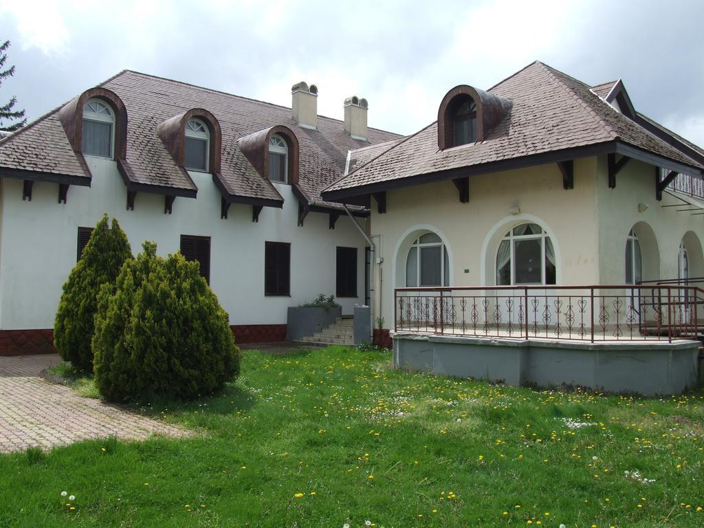 Aranyhid Hotel Balatonboglár Exterior photo
